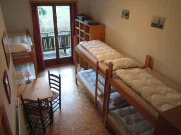 Slaapkamer 2 biedt ruimte aan 6 personen